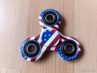 Fidget spinner