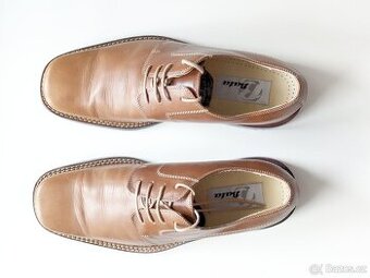 Pánské boty BAŤA vel. 45 hnědé kožené - nenošené