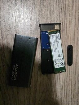 SSD M2 -500 GB + EX BOX