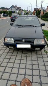 Škoda Favorit Black-line