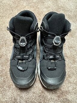 Adidas Terrex MID GTX K (vel.29)