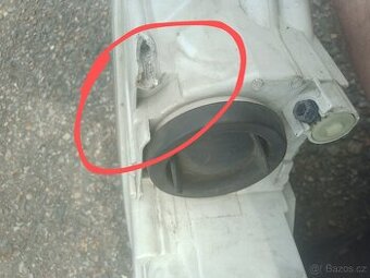 Přední světla Octavia II předfacelift s xenony