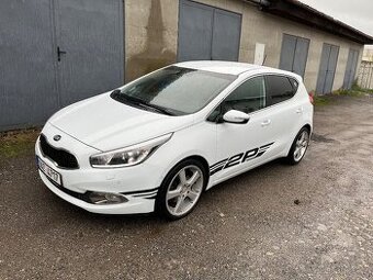 Kia Seed 1.6 CRDi 94KW automat r.v.2014