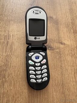LG C1150
