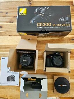 Nikon D5300 + objektiv Nikon 18 - 140 VR