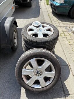 Alu Vw, R16, ET 50 , letní pneu vzorek 5-6 mm