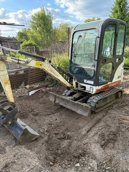 ZEMNÍ PRÁCE A KONTEJNEROVÁ DOPRAVA – RYCHLE, SPOLEHLIVĚ