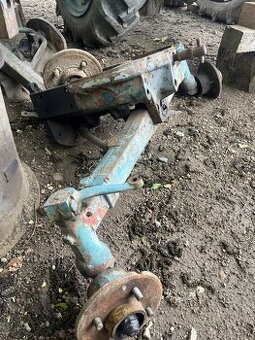 Prodám originál nezavařenou nápravu na ZETOR25A