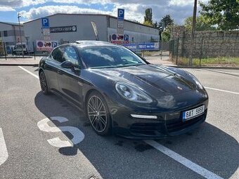 Porsche Panamera 4S 3.0i biTURBO 354kw / 605nm
