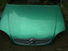 Saxo 2000 - kapota, světla, zrcátka