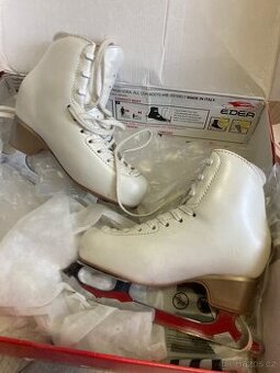 EDEA Overture 220, nože MK Sheffield profesional freestyle,