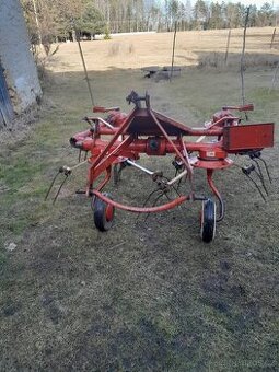 prodán nesený obraceč Fahr