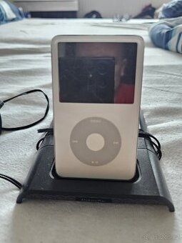 Prodám iPod serie 5 60GB - 1