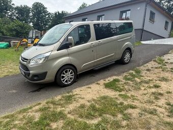 Ford tournero Custom 2.2 TDCi,114kw ve výbavě TITANIUM