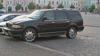 LINCOLN NAVIGATOR 5.4 V8 305PS LPG