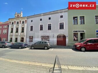 VILA V CENTRU KROMĚŘÍŽE (k bydleni i podnikání)