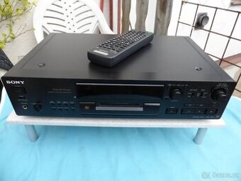 Minidisc rekorder SONY MDS JB 920 QS velmi pěkný