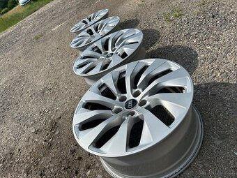 Audi A7 R18 originál alu kola