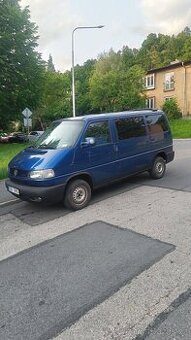 VW Caravelle 2.5 TDI ACV – 8 míst, po servisu, spací vestavb