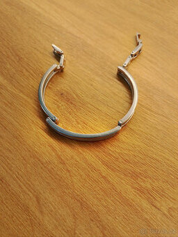 prodám různé šperky