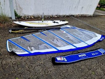 Windsurfingový komplet F2 170 litrů s plachtou 6,5 výborný
