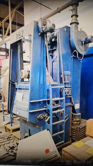 Bubnový tryskač s gumovým pásem