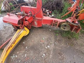 Řezačka na kukuřici