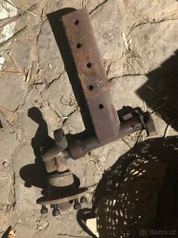 Prodám pevnou nápravu