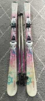 Lyže 130, helma,  hůlky. - 1