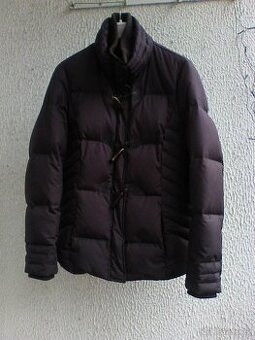Dámská prošívaná péřová bunda zn. Esprit, vel. 40