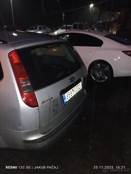 Ford Focus 1 6 nafta rok výroby 2005