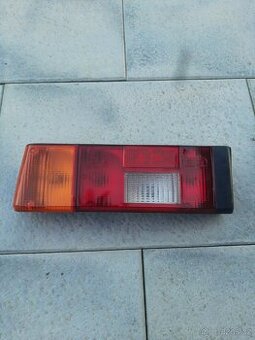 Nové zadní světlo TAVRIA