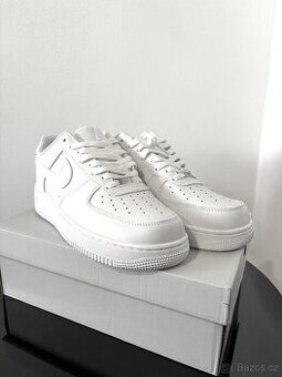 Nike Air Force vel. 44