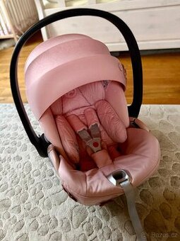 Autosedačka / vajíčko CYBEX Cloud Z i-Size – Simply Flowe
