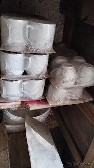 Prodam sklenice,šálky příbory atd.