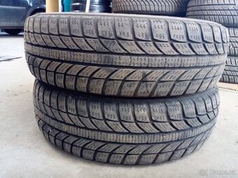 Prodám 2x zim.  pneu Champiro 165/70 R 14