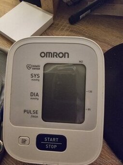 Tlakoměr omron m2