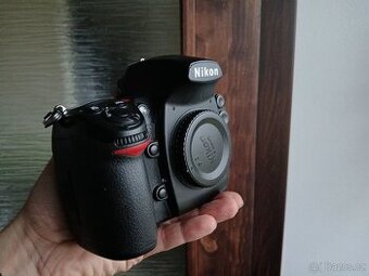 Nikon D700 tělo jen 30 tis. snímků