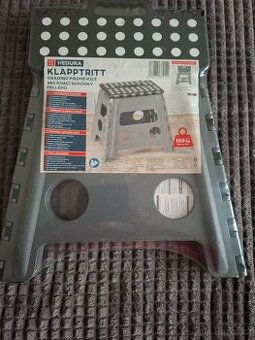 Sklenky na potraviny dřevěné víčky , 13 kusů ,nabídněte cenu