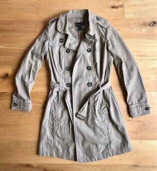 Lehký kabát/plášť