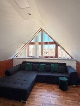 Rohová rozkládací sedací souprava černá