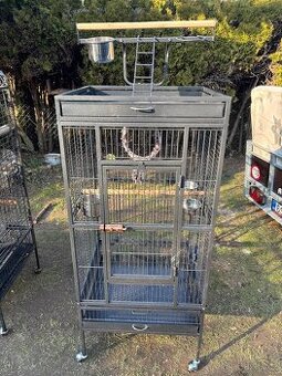 Klec pro malé a střední papoušky