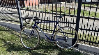 Silniční kolo Favorit Passat