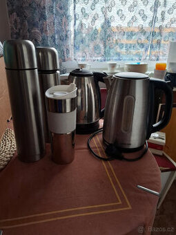 Prodám starší konvice,termosky,topinkovače