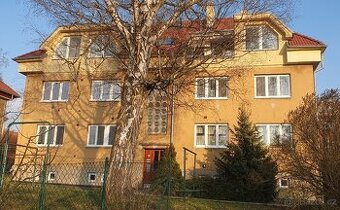 Pronajmu byt 2+1 v horní části Kuřimi