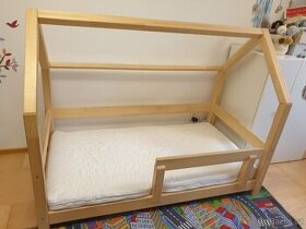 Domečková postel s matrací