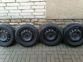 Zimní pneumatiky Dunlop 205/55 R16 s disky - 1