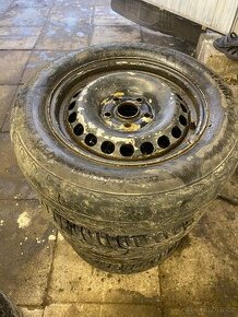 Plechové disky 5x112 r15 zimní pneu 195/65/15