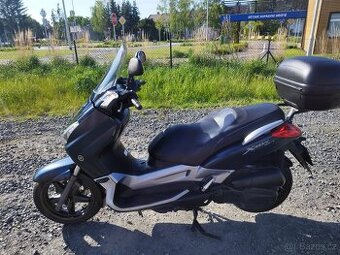 Yamaha x max 125