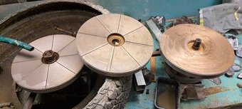 Hladinovy brusny  kotouc Dias 300mm 3ks